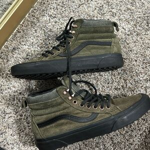 Vans Sk8 Hi MTE Pat Moore edition